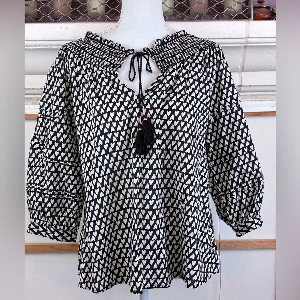 Ivy jane Black & White Heart Print Smocked Peasant Top prairie Cottagecore